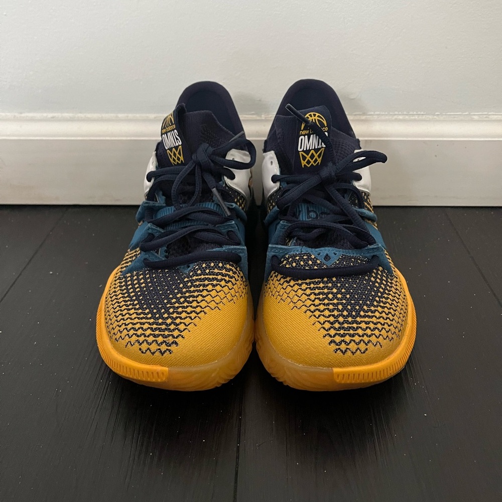 New Balance OMN1S Low “Blue Yellow” Basketball Shoes